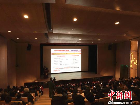 中德两国学者为云南绿色能源发展“把脉问诊”